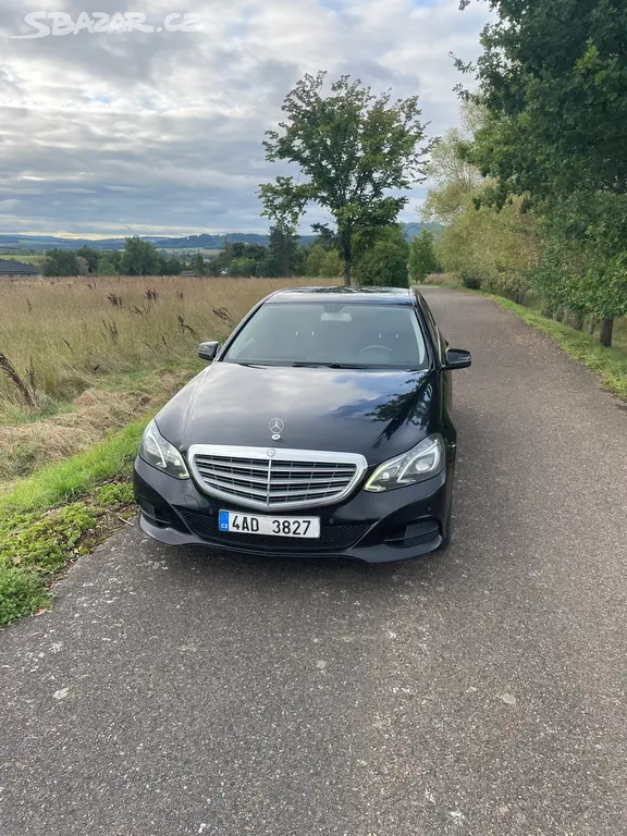 Mercedes Benz E 200 - fotka 4