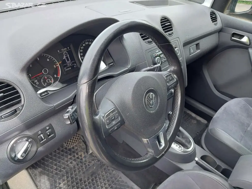 Volkswagen Caddy, 2.0Tdi DSG BUFÍK, ALCANTRA - fotka 4