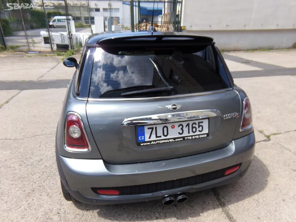 Mini Cooper S, 1.6 John Cooper Works - fotka 3