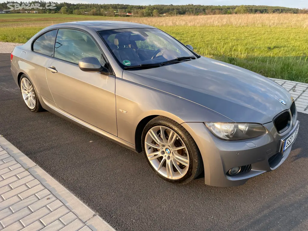 BMW E92 335D 210kw M-Paket - fotka 3