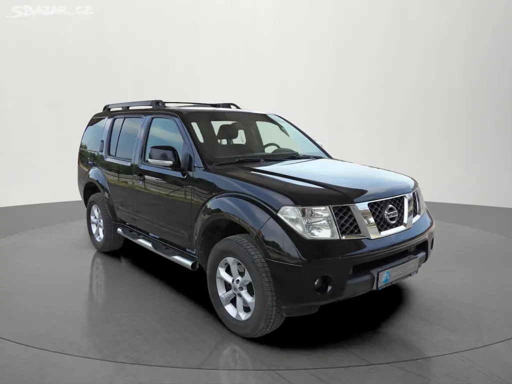Nissan Pathfinder, 2.5dCi 126kW Manuál Style - fotka 6