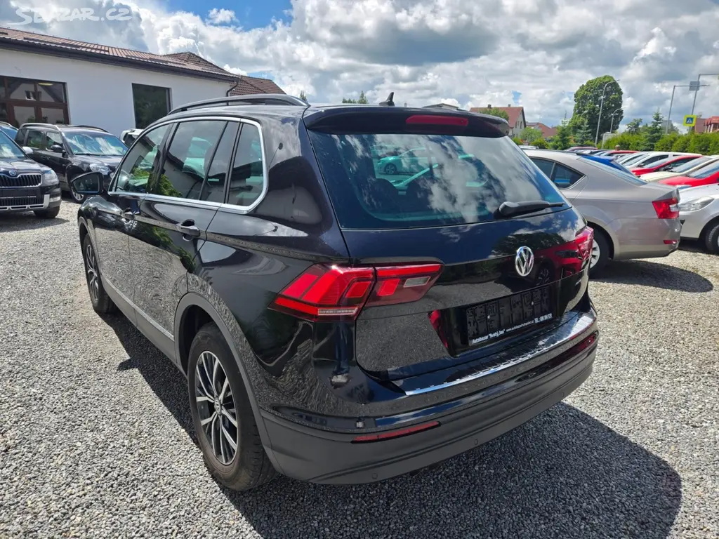 Volkswagen Tiguan, 2.0 TDI NAVI, Serviska - fotka 6