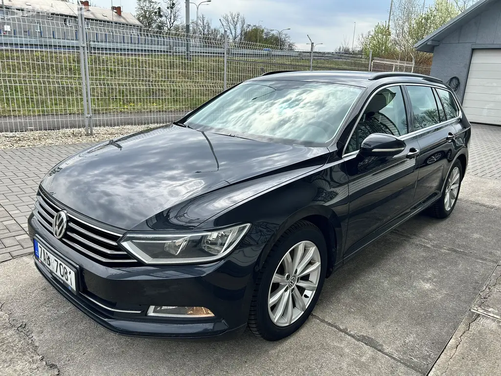 Volkswagen Passat 2.0 TDI DSG 2015