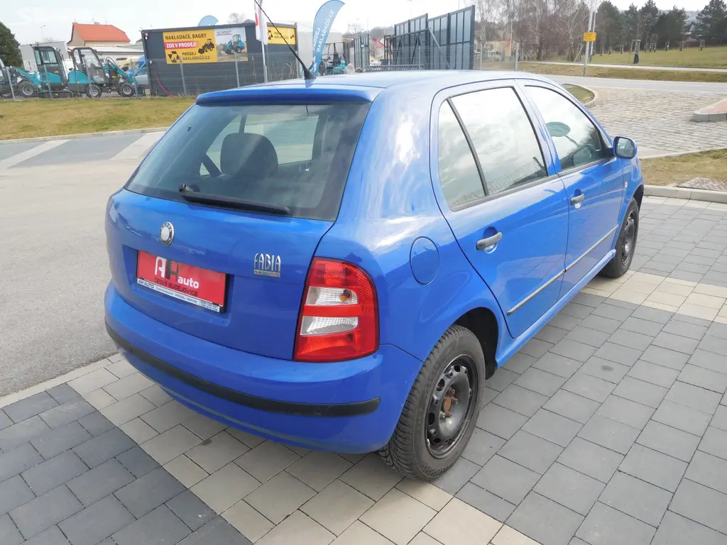 Škoda Fabia 1.4i 16V Excellent, 74 kW, TOP Výbava - fotka 3