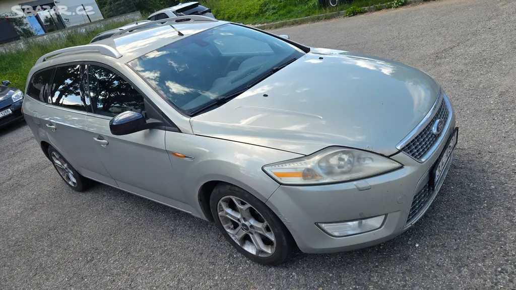 Ford Mondeo Mk4 Kombi 2.0 TDCi (103 kW) - fotka 3