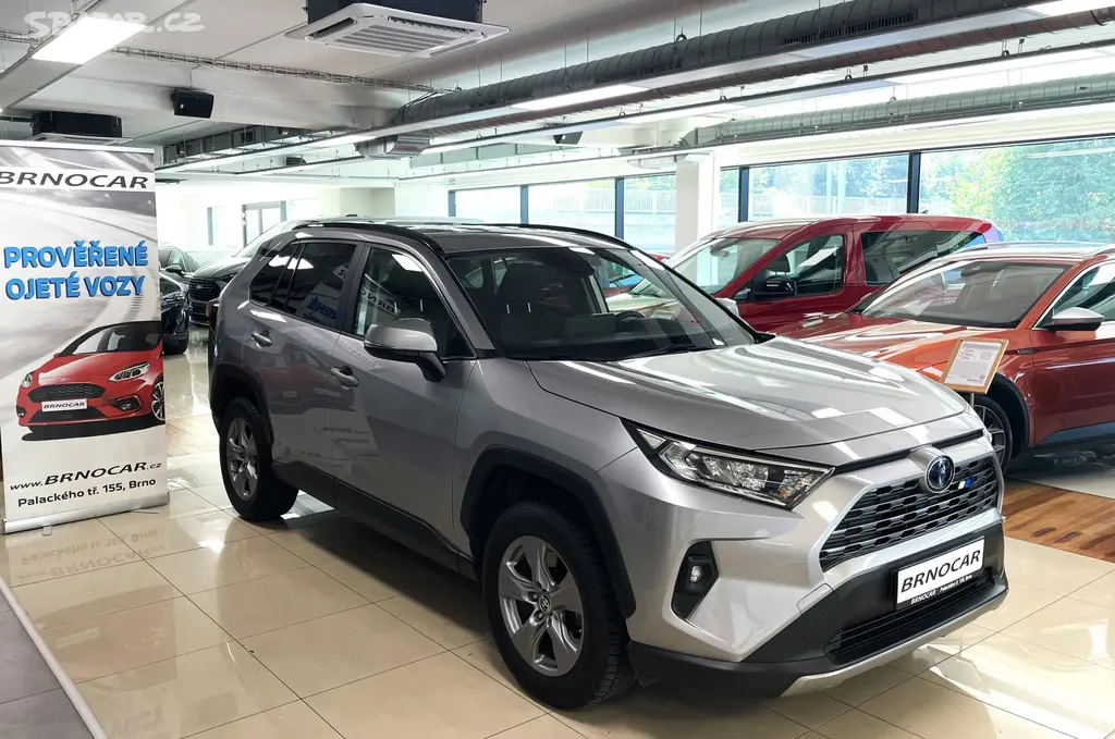 Toyota Rav4, 2.5 Hybrid Comfort e-CVT, ČR