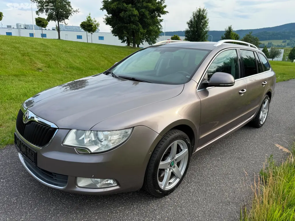 ŠKODA SUPERB II 2.0 TDI COMBI/ZÁRUKA/LETNÍ SLEVA
