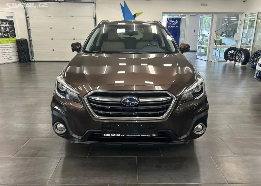 Subaru Outback 2.5 Executive 2018 | Záruka - fotka 2