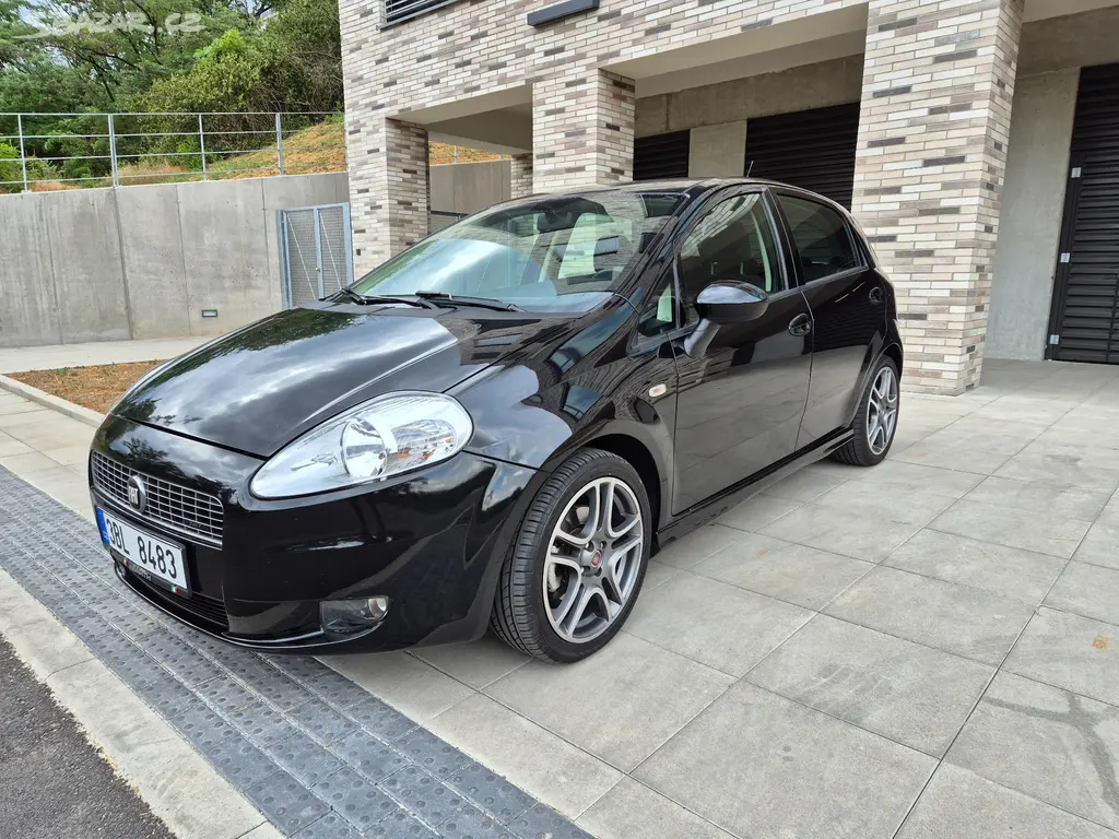 Fiat Grande Punto T Jet 1.4 16v Turbo - fotka 2