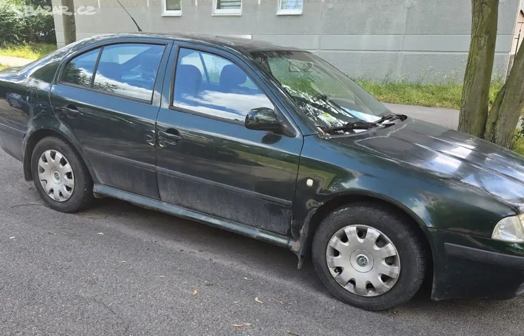 ŠKODA OCTAVIA 2003 - fotka 2