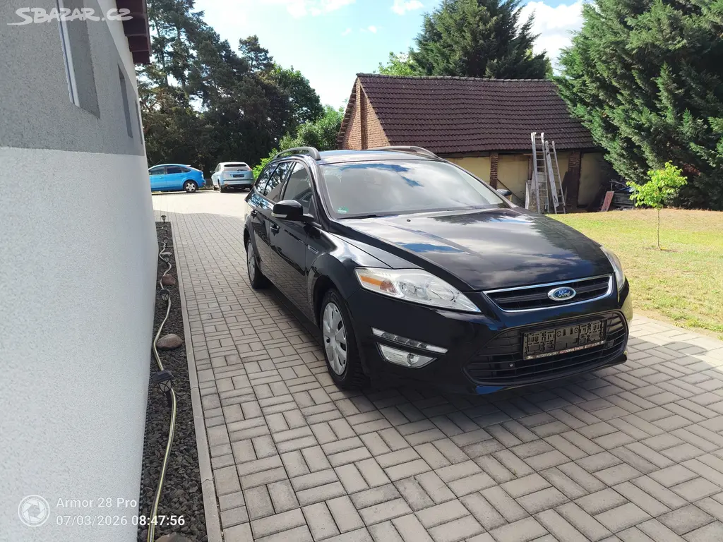 FORD Mondeo kombi 1.6i-88KW-benzín-KRASAVEC - fotka 5