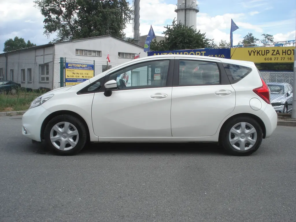 Nissan Note, 1.2 i ČR - fotka 3