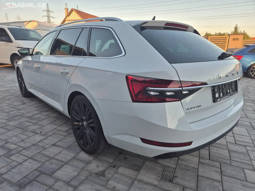 Škoda Superb, 2.0TSi 140kw 2023 STYLE ZÁRUKA - fotka 5
