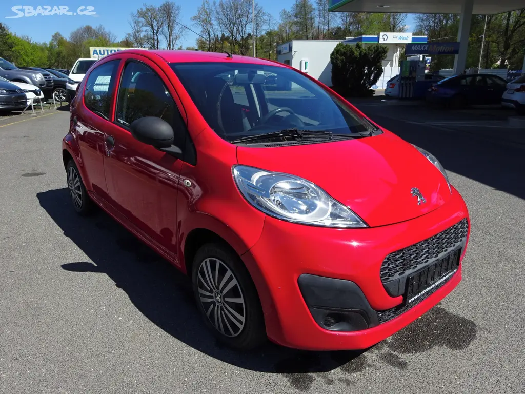 PEUGEOT 107 1,0 i - fotka 3