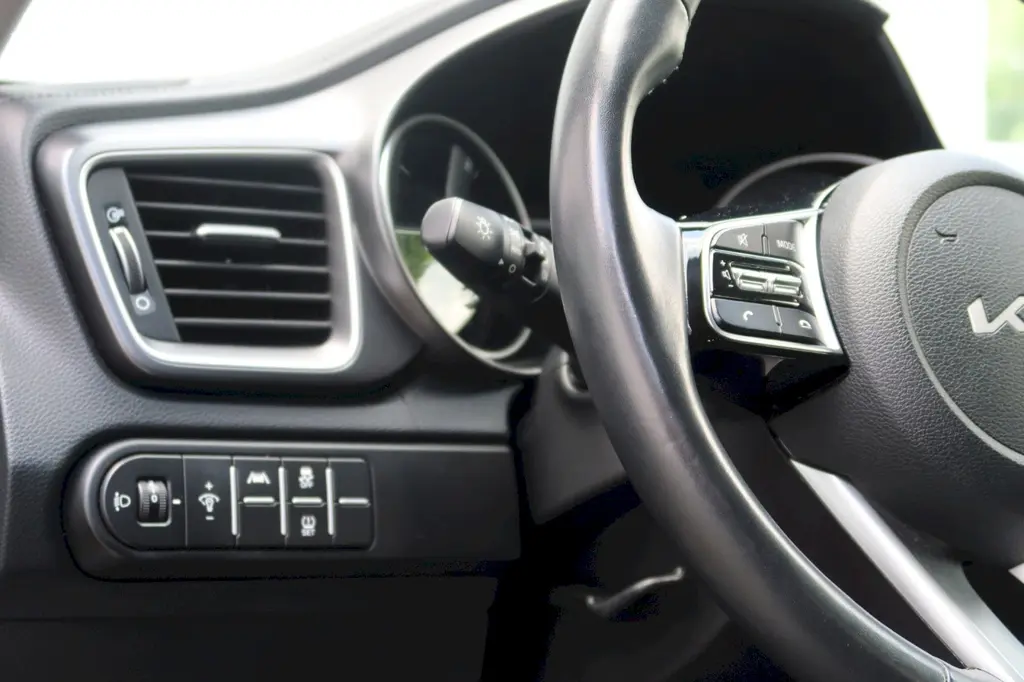 Kia Cee´d, Sportswagon 1,0 T-GDI/88 kW - fotka 4
