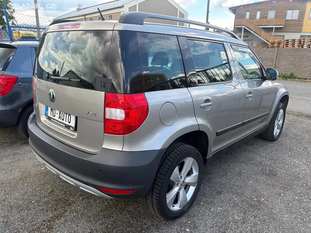 ŠKODA YETI 1.4 TSI 90KW 6ST ALU VÝHŘEVY SENZORY - fotka 4