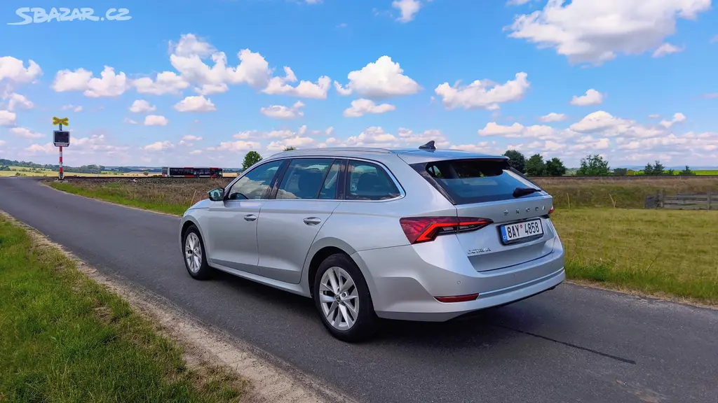 Škoda Octavia 4 IV Combi 2.0 TDI Style DSG tažné - fotka 6