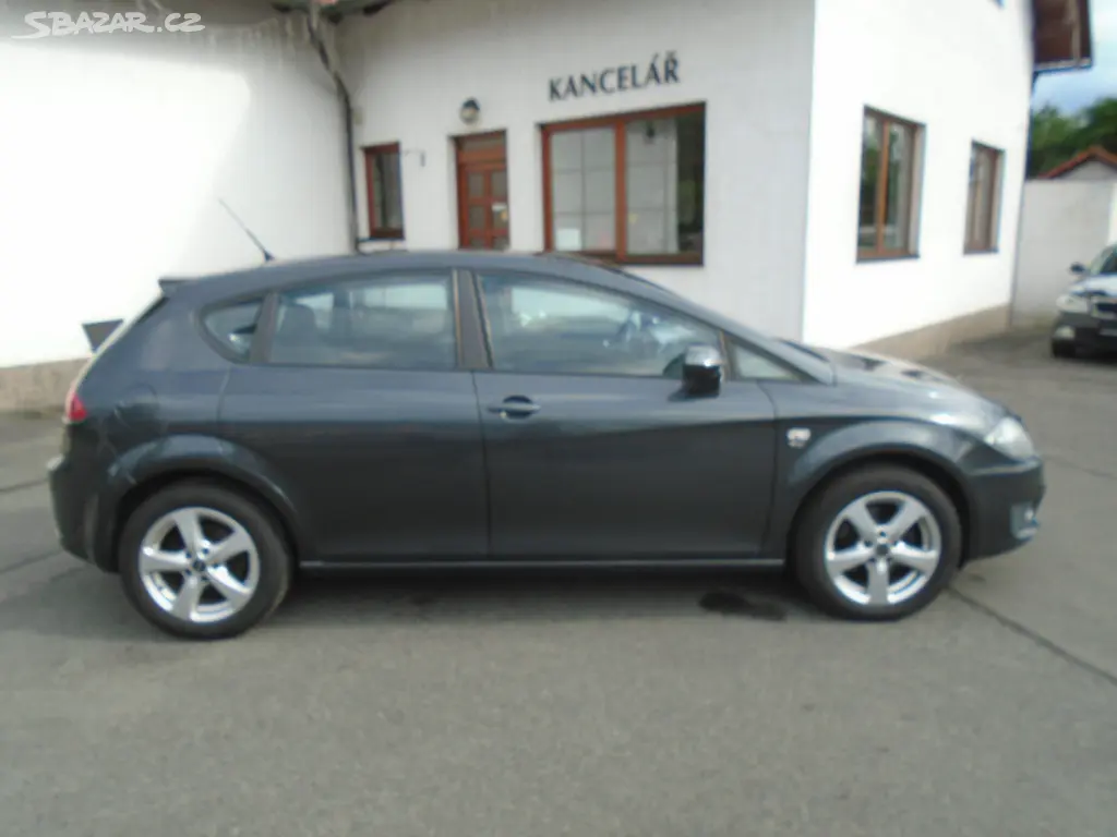 Seat Leon 1.2 TSI 77kW - fotka 4
