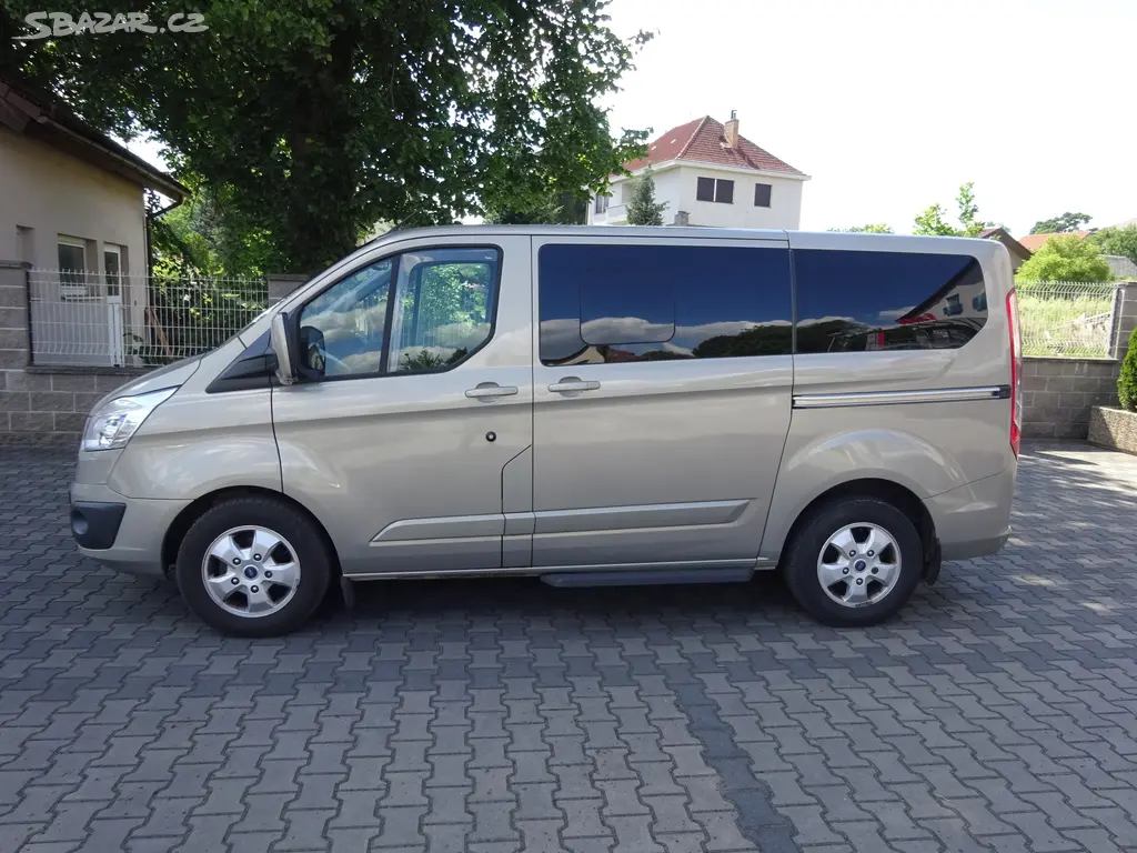 Ford Tourneo Custom, 2.0TDCi 96kW.Sv.kni.2x z.dveře - fotka 4