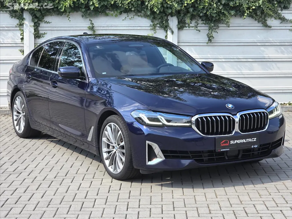 BMW Řada 5, 3,0 540i xDrive Luxury Laser H