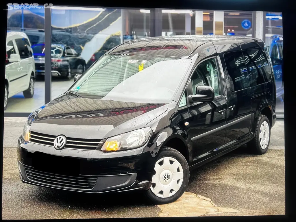 VW Caddy 1,6 TDi Maxi Long automat, pro vozíčkáře - fotka 2