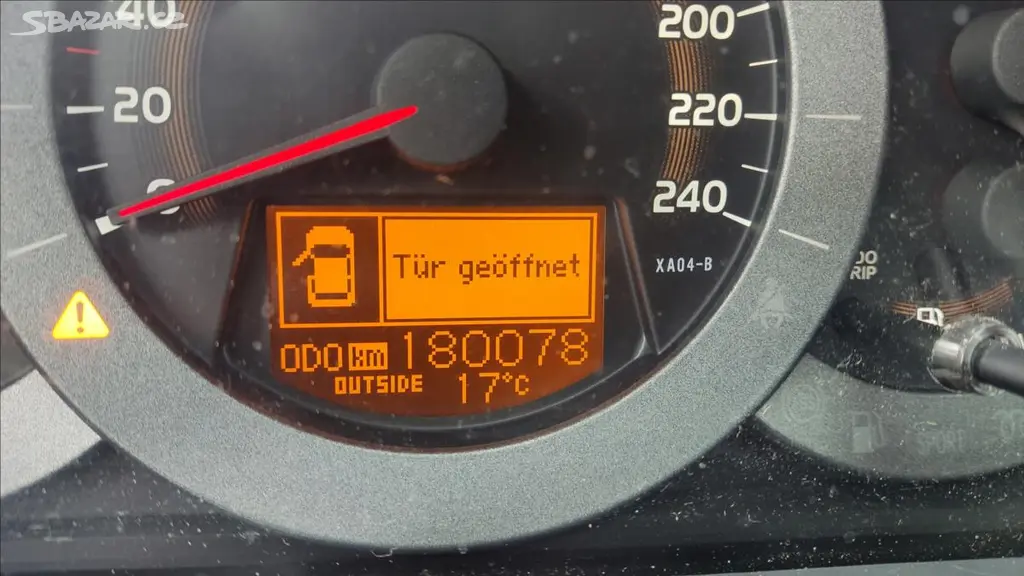 Toyota Rav4, 2,2 D-4D 4x4 SOL PREMIUM - fotka 6