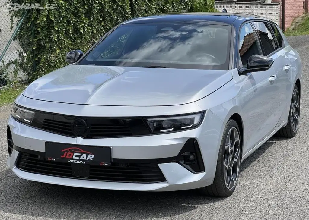 Opel Astra ST GS 1.2T 8AT ČR 1.MAJ odpDPH