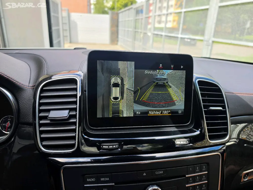 Mercedes-Benz GLE350CDI 4-MATIC AMG - fotka 5