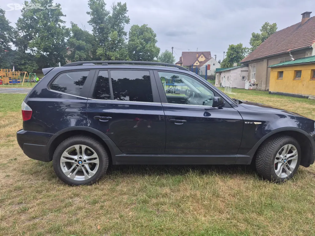 BMW X3 2,5l - fotka 4