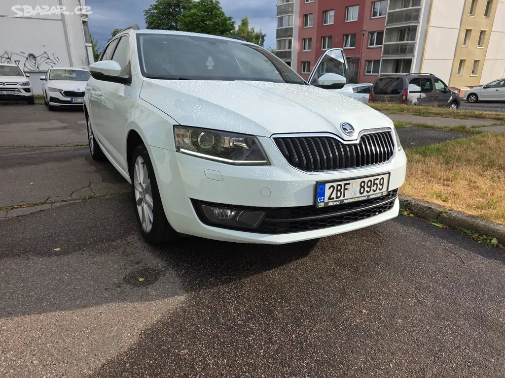 Prodám OCTAVIA 3 combi, 1,2 TSI, 81KW, motor CYVB - fotka 6