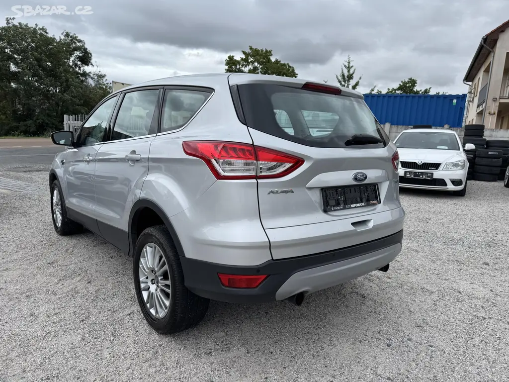 Ford Kuga, 1.6 134 kw, 4x4, Bohatá výbava - fotka 6