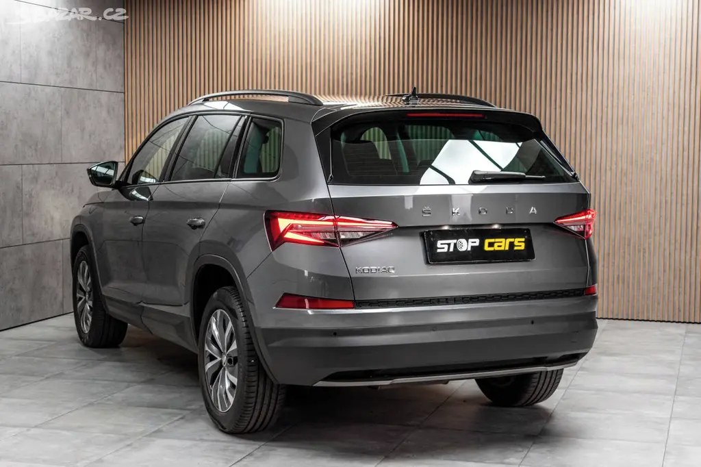 Škoda Kodiaq, 2.0 TDI 110 DSG*TAŽNÉ*WEBASTO* - fotka 4