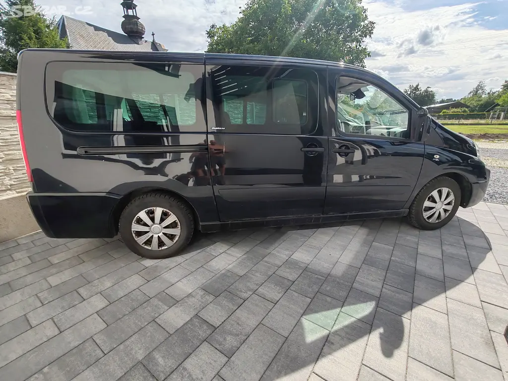 Fiat Scudo Panorama 2.0JTd L2 120kW 8míst tažné - fotka 4