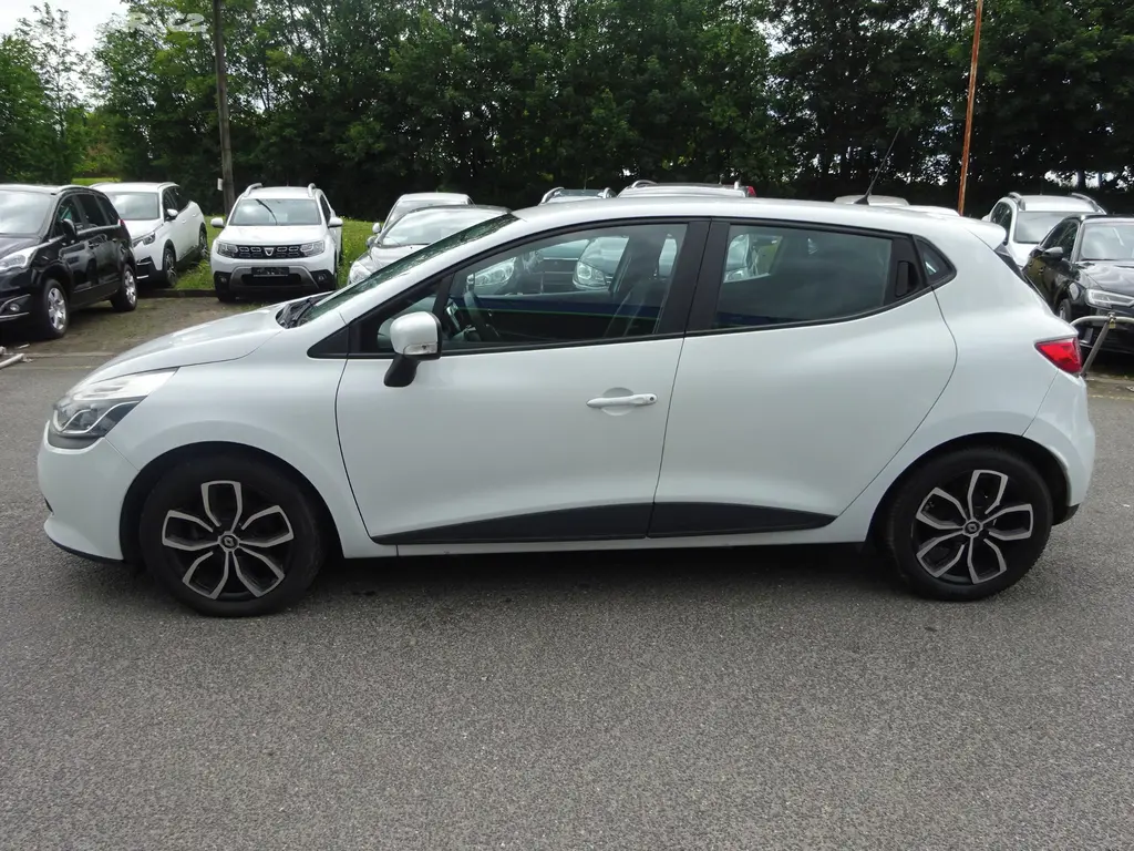 RENAULT CLIO 1,5 DCI - fotka 4