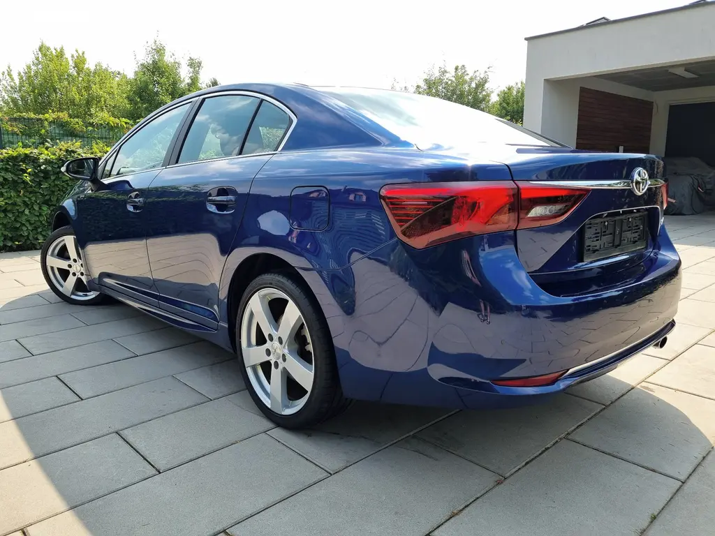 TOYOTA AVENSIS 1.8 COMFORT r.v.09/2016 KAMERA,ALU - fotka 6