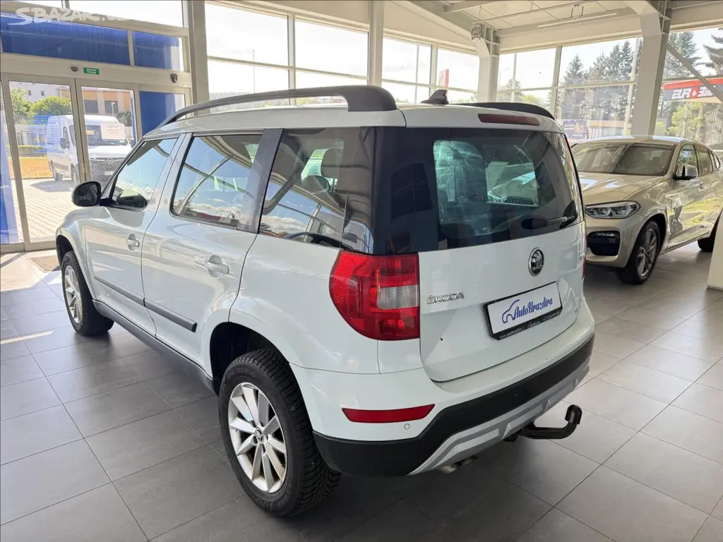 Škoda Yeti, 2,0 TDI 81kW,4x4,SERVISKA,TA - fotka 4