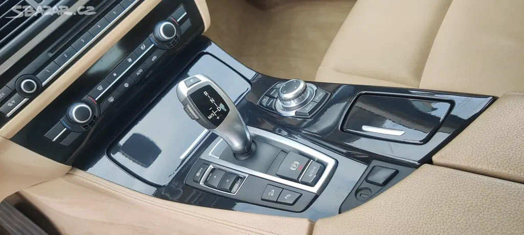 BMW 525 XDRIVE 4valec, km 205tis. Na opravu - fotka 6