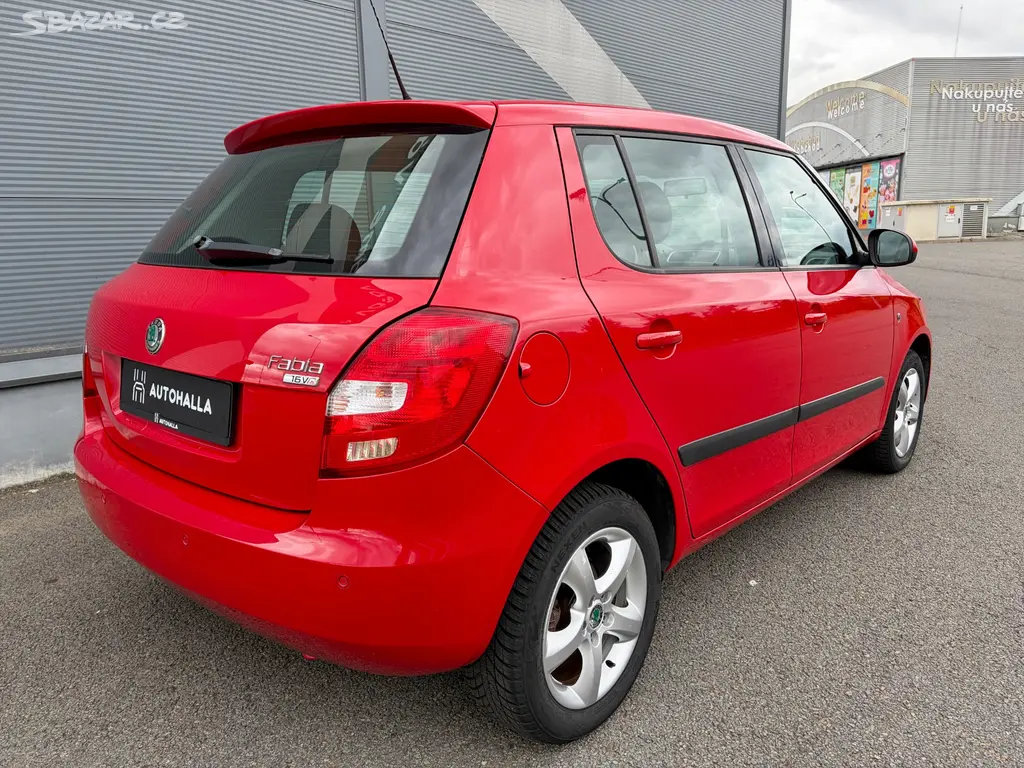 Škoda Fabia 2 (II) 1.6i 16V 77kW Style Edition. - fotka 3