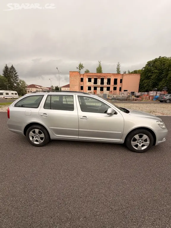 Škoda Octavia II facelift - fotka 6
