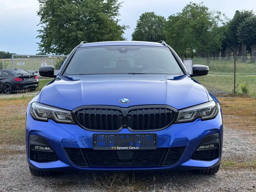 BMW Řada 3, 330D X-Drive M-Paket 210 kw - fotka 2