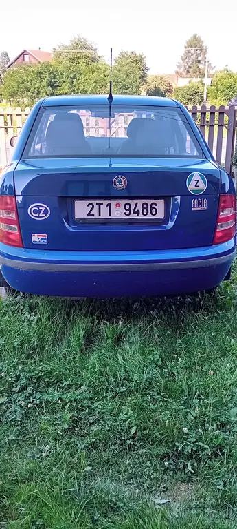 PRODÁM Škodu Fabii Sedan, rok 2003 - fotka 4