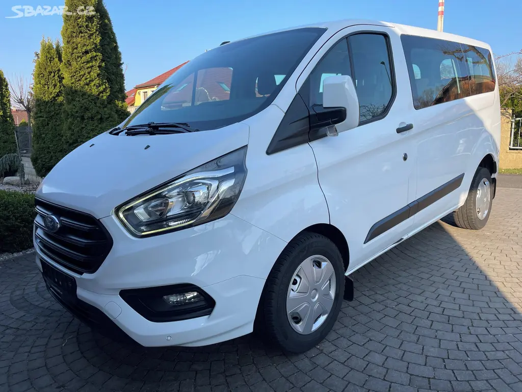 Ford Transit Custom 2,0TDCi 9Míst
