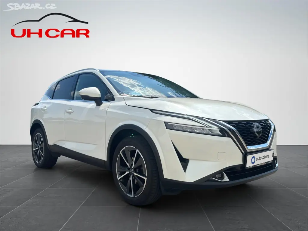 Nissan Qashqai, 1,3 CZ vůz, ZÁRUKA Tekna AT - fotka 3