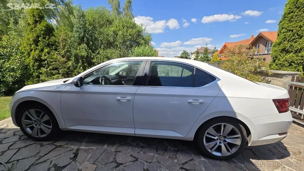 Škoda Superb 2,0 3 (III) TDI 110 kW - fotka 4