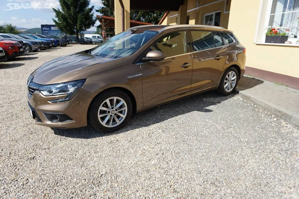 Renault Mégane, 1,2 1,Majitel nové v ČR - fotka 3