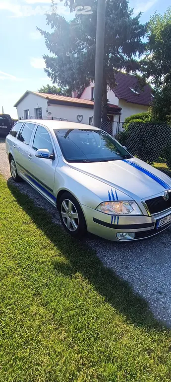 Octavia 2 2.0 tdi 103kw 2008 - fotka 2