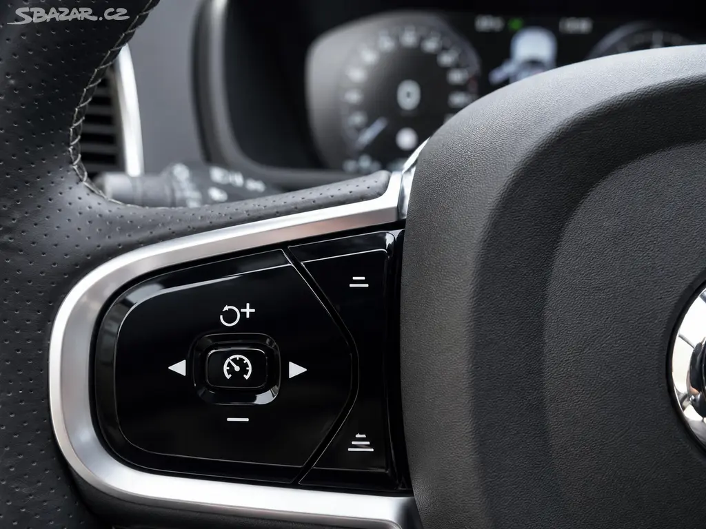 Volvo XC90, D5 AWD Inscription SERV VOLVO - fotka 6