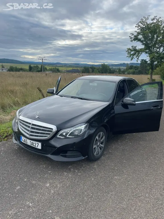 Mercedes Benz E 200 - fotka 3