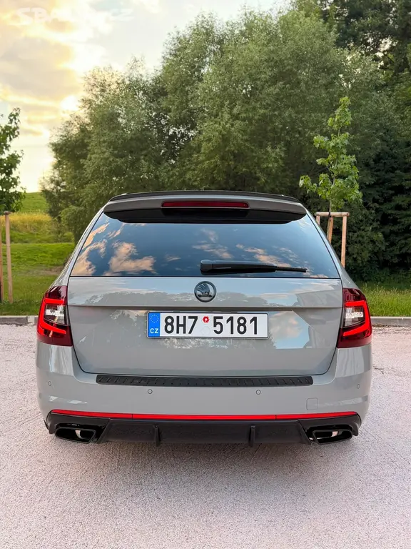 ŠKODA OCTAVIA RS 4x4 DSG | STEEL GREY | - fotka 6