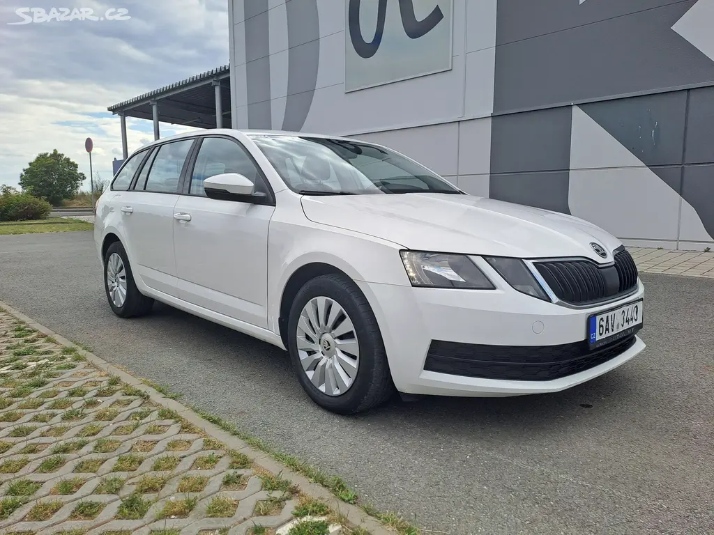 Škoda Octavia, 1.6TDI 85KW 1.MAJ VELMI PĚKNÁ